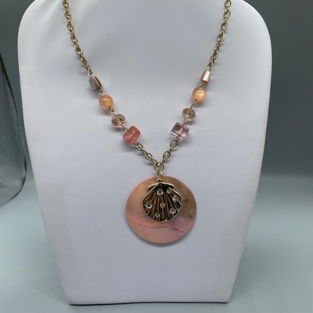 Gold Tone Pink Shell Disc Necklace Rhinestone Seashell Charm Beaded Chain 22"
